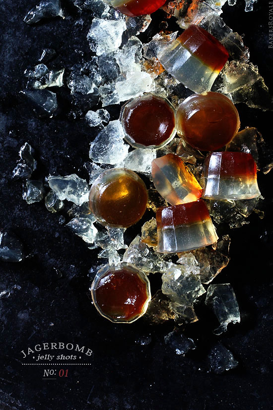 Jagerbomb Jelly Shot通过Bakes Royale
